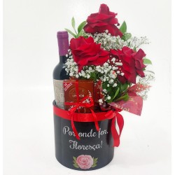 Box Rosas Vinho Lindt: Presente Luxo para Momentos Especiais!