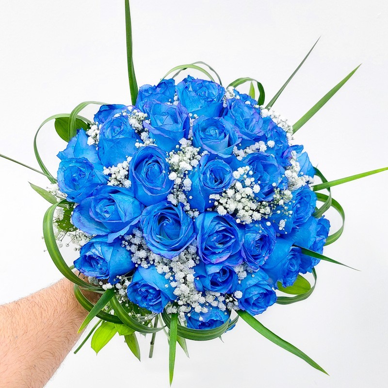 Buquê de Noiva Azul: Um Sonho Feito de Rosas