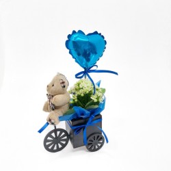 Mini Triciclo Calandiva Love: Diversão e Amor em um Presente