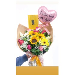 Buquê de Flores + Balão Personalizado | Presente Perfeito